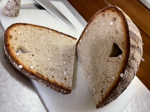 永平寺 Apero Acoya（アペロ アコヤ）の福井県産そば粉を使ったパン・ド・カンパーニュが美味しい！