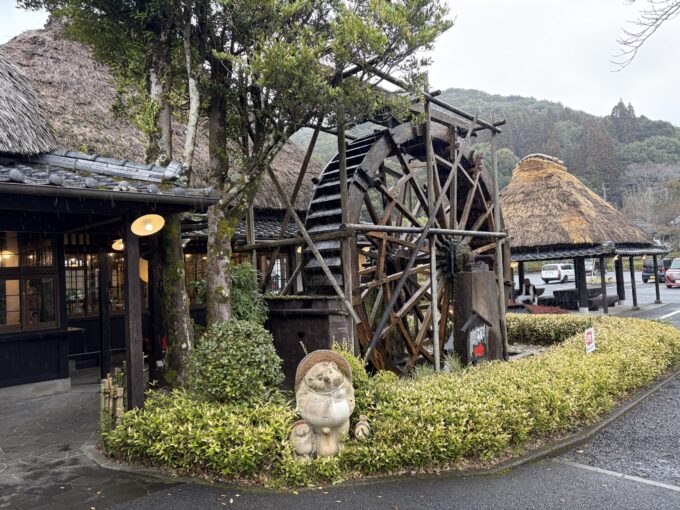 鹿児島の「そば茶屋 吹上庵 吹上店」は、地元で愛される蕎麦が魅力の名店。