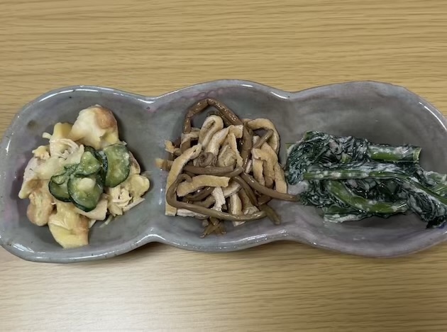 大阪・江坂から福井あわら市へ移転「蕎麦とお酒とおばんざい 鹿しま」は、吉崎御坊と楽しむ蕎麦と酒の名店。