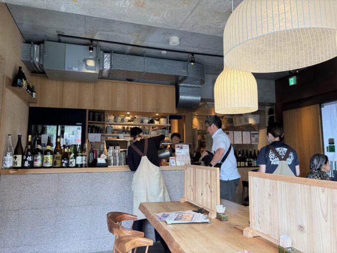 都立大学「手打ち蕎麦 なみの」は、石臼挽き自家製粉の“三たて”で味わう本格手打ちそばが美味い。