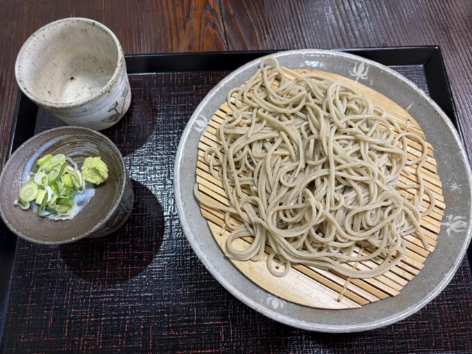 坂井市春江町「そば工房 垣市 ~gaichi~」は、丸岡産そば粉の“外一”を味わう隠れ家的蕎麦店。